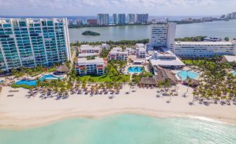 Beachscape Kin Ha Villas & Suites