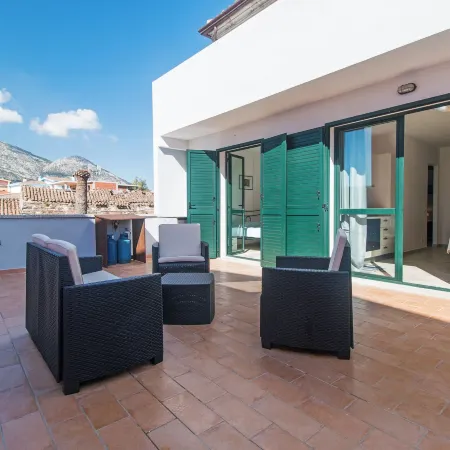 Residence Maria Antonia - Grazia Deledda