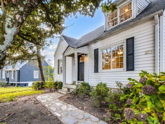 Experience Local Living in this Chamblee Home!!