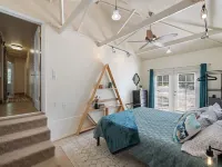 Peaceful & Beautiful Near Sightseeing, Mountains, & Fun!  Spacious Family Fave! 바운티풀 호텔