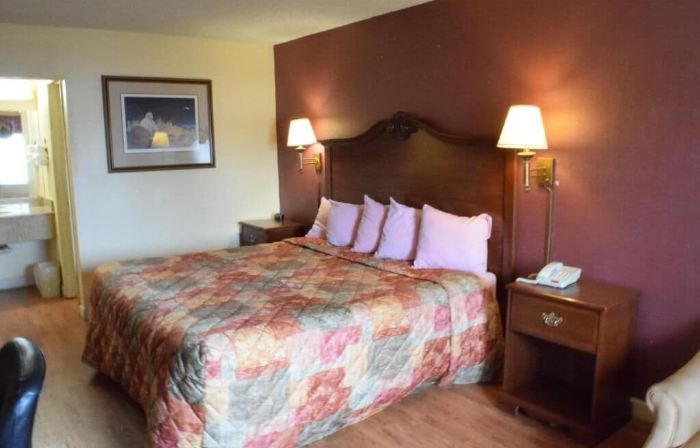 Deluxe Inn By Capital O Odessa I-20