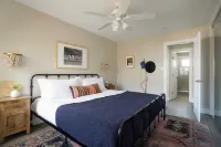 Seashore Buyout by Avantstay Sleeps 21, 7 Spaces