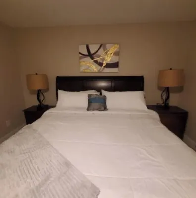 Superhost/Spacious Classy Enclave Rodeo < 1Mile. Baby Crib Hotels in Mesquite