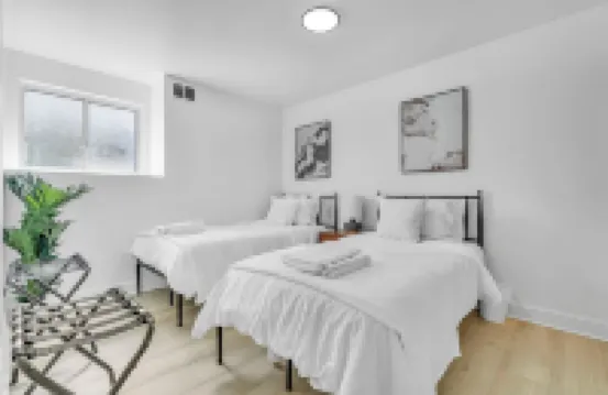 Spacious 4Bedroom/4Bathroom Home Near SF, SFO. Golfing, Beaches & Nature
