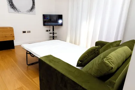 Peninsula Life: Stylish Greenwich 1Bed Flat Отели рядом с достопримечательностью «Барьер Темзы»