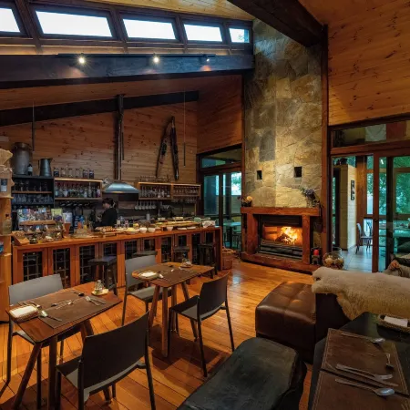 NI-Newen Hotel & Lodge