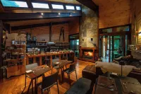 NI-Newen Hotel & Lodge