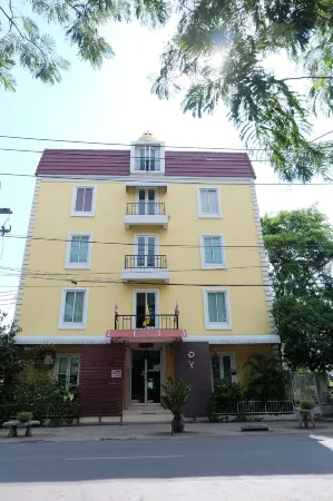 Pop 75429 101 Place Navanakorn