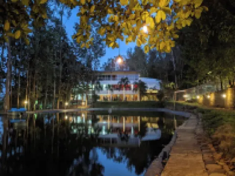 Shoonya Farm Retreat