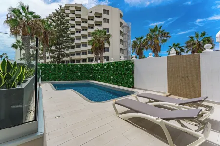 Bal Apartments Adults Only