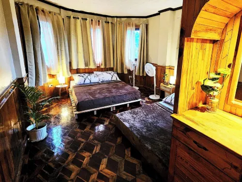 Room in Guest room - Guest Room 2B Transient Baguio Wifi Parking Hotel a Tuba