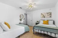 Entire Home near Silver Springs Park and World Equestrian Center/ FirePit