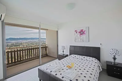 Villa Latchi View