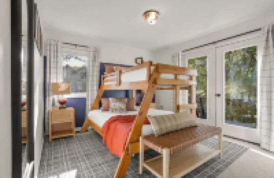 7BR Designer Home w/ Hot Tub, Game Room