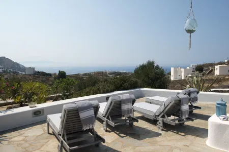 Stunning Sea View Villa Bay of Elijah