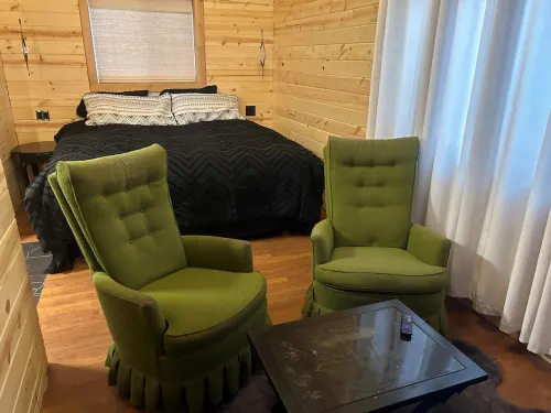 Cozy suite with modern amenities located at the Black Pearl of Paradise