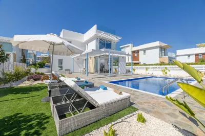 Mylos Lifestyle Seaview Villa #15 Hotels near Fig Tree Bay Wake School - Wakeboarding, Wakesurfing, Вейксерф Кипр