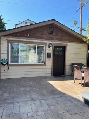 Fabulous guest house just minutes away from anything you would need!