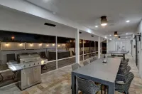 7BR w/ Heated Pool Jacuzzi, Theatre