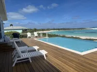 Paradise Beach House a new 4 bedroom beachfront house with pool - Kolam Renang
