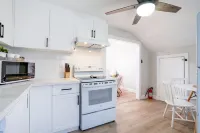 Well Styled and Cozy Apartment!