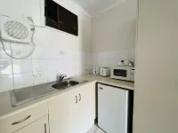 1 BR apartmen at Glenelg Moseley