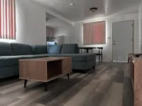 Private One Bedroom One Ba with Free Wi-Fi & Full Kitchen plus washer/dryer