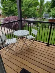 Luxury Two Bedroom Apartment- Walk to GO Station and downtown Georgetown