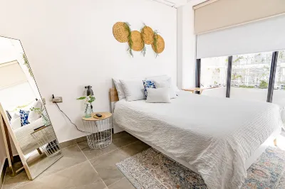 NUEVO Apartamento Completo con Patio - Cayala