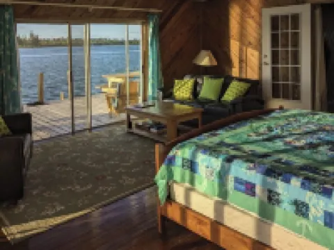 Sunset Point Houseboat, a gem of a place Hotels in Andros Town