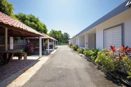 Waves & Chill 3 | Jobos Guest House Отели в г. Исабела