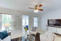 Peaceful Spacious 1BR w Sunroom! - mins to metro