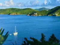 Spectacular Beachfront Villa. Great Snorkeling, Kayaking, Sunrise & Sunset Views