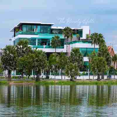 The Beverly Hills Hotel Hotel Exterior