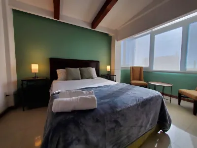 Cozy ocean view apartment