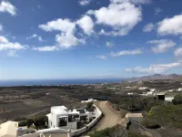 Luxury villa, swimming pool, sea views, A/C, BBQ, WIFI, - บังกะโล