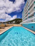 Luxury Oceanfront Studio • Stunning Views • Pool • Balcony + Free Parking