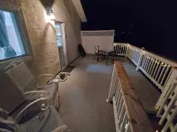 Cozy suite with private entrance, 5 minutes from downtown. Hotels in Vernon