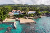 Luxury 13-bedroom, 7-acre, oceanfront villa, with all-inclusive option.