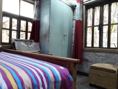 Bambi Radiating Good Ambiance, calm, serene, safe & comfortable home stay!