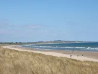 Minutes from Irelands #1 Beach!!