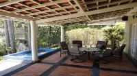 House in a closed condominium 45 minutes from São Paulo