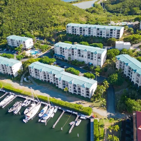 Charming Beach Condo w/ Balcony