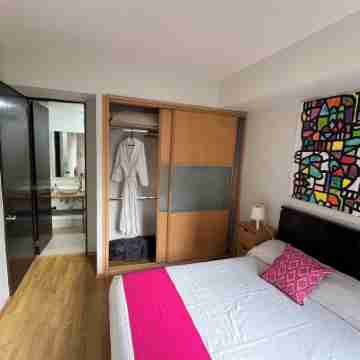 Your entire family 8 guests in one space. Enjoy CDMX! stay in the downtown area. Rooms