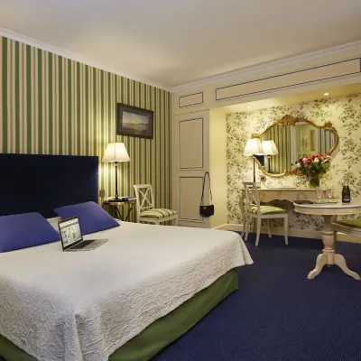 Hôtel Beaubourg Hotels near Pompidou Center