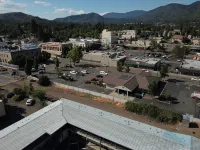 Knights Inn Motel Hotels in Josephine County