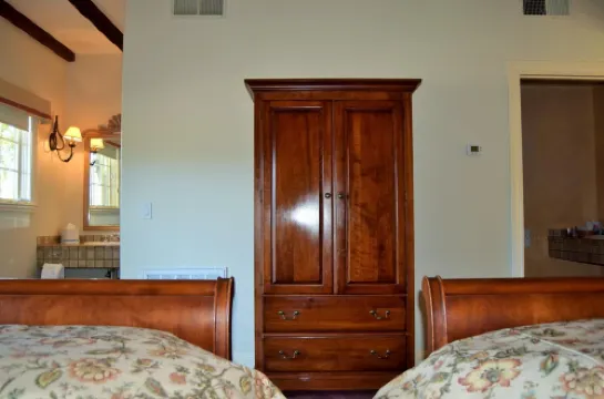 葡萄園江山旅館 聖海倫娜酒店