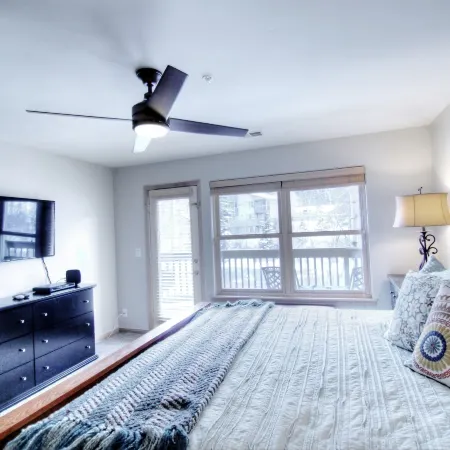 Canyon Run Townhomes F102 3 Bedroom Townhouse by RedAwning