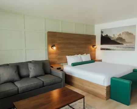 Ukee Peninsula Motel Hotels in Ucluelet