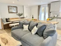 Abode Hotels in Axminster